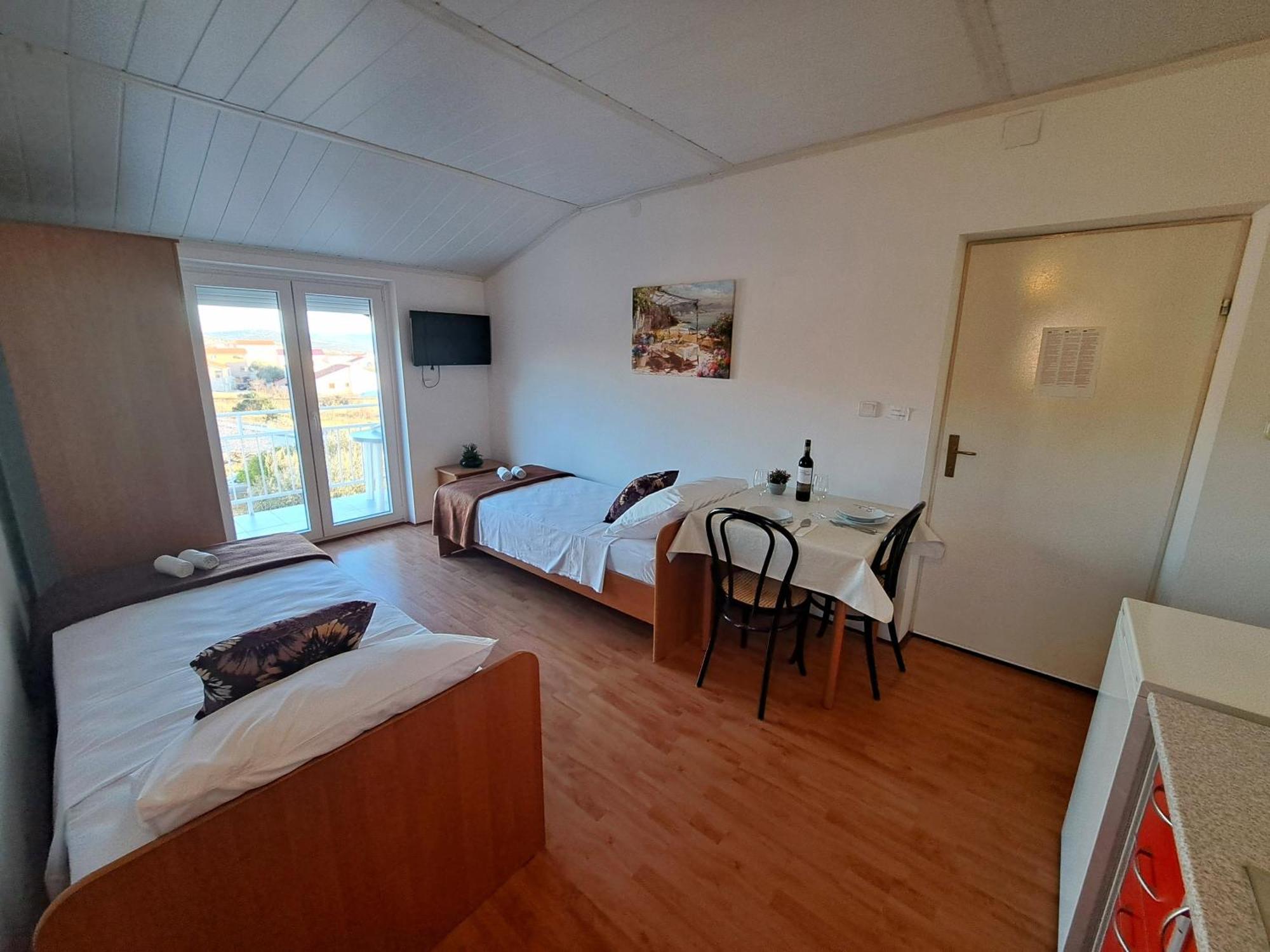 Apartments Maruna 马斯莱尼察 外观 照片