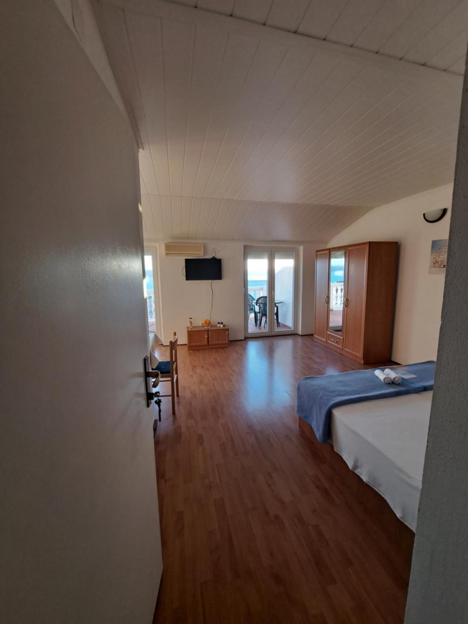 Apartments Maruna 马斯莱尼察 外观 照片