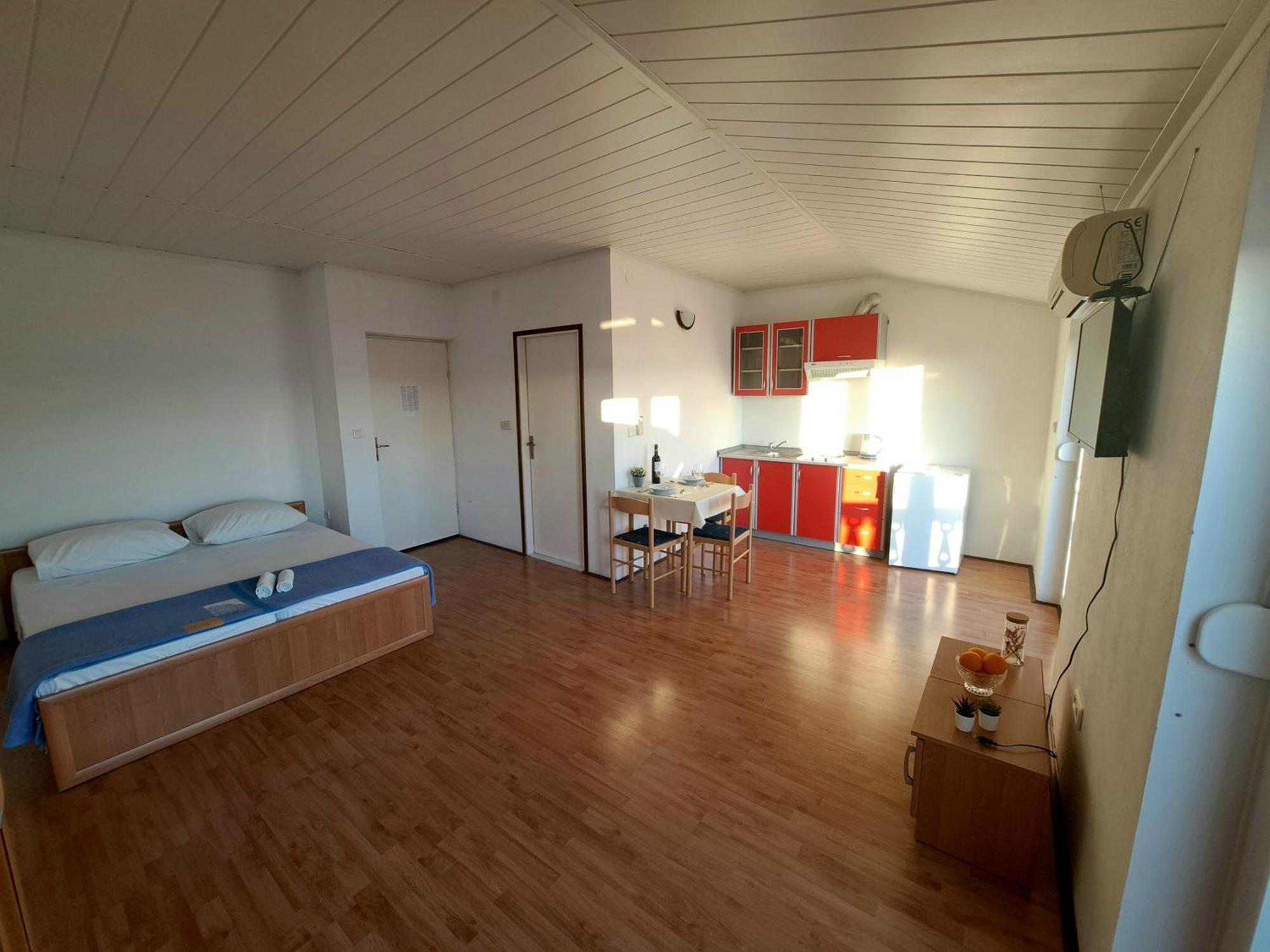 Apartments Maruna 马斯莱尼察 外观 照片